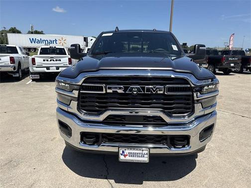 2025 RAM 2500 Tradesman Crew Cab 4x4 6'4' Box