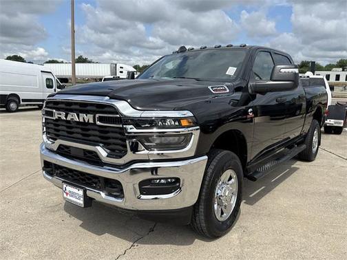 2025 RAM 2500 Tradesman Crew Cab 4x4 6'4' Box