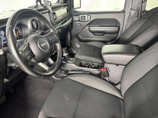 2021 Jeep Gladiator Sport S