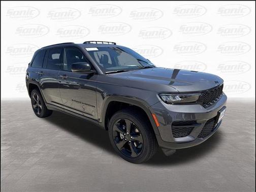 2025 Jeep Grand Cherokee Altitude