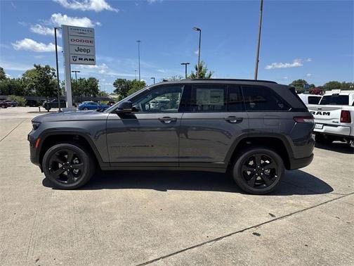 2025 Jeep Grand Cherokee Altitude