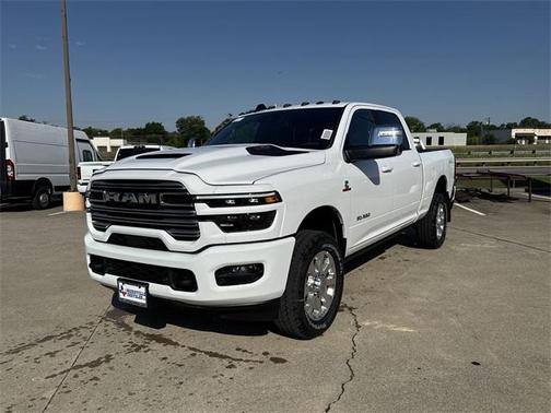 2025 RAM 2500 Laramie Crew Cab 4x4 6'4' Box