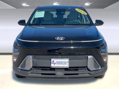 2025 Hyundai KONA SE