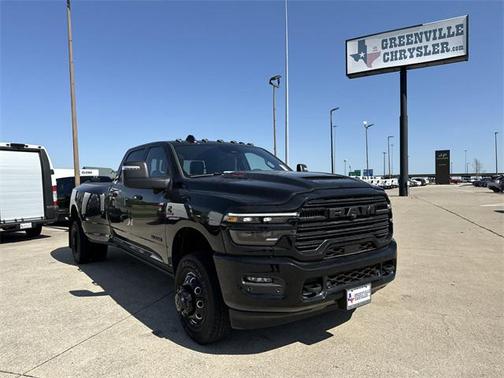2025 RAM 3500 Laramie Crew Cab 4x4 8' Box