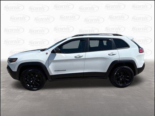 2021 Jeep Cherokee Trailhawk