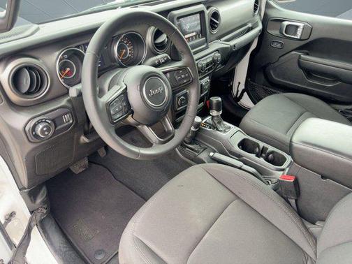 2023 Jeep Gladiator Sport S