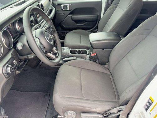 2023 Jeep Gladiator Sport S