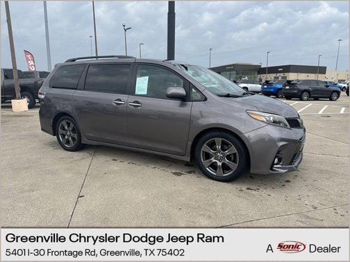 2019 Toyota Sienna SE Premium