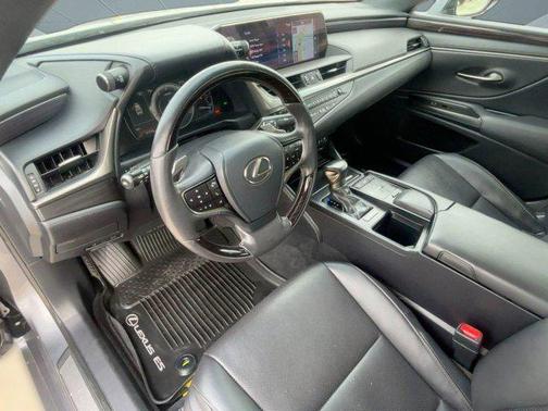 2019 Lexus ES 350 Base