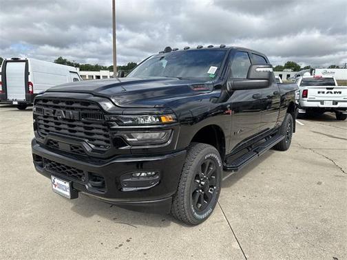 2025 RAM 2500 Lone Star Crew Cab 4x4 6'4' Box