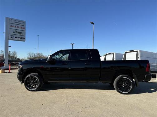 2025 RAM 2500 Laramie Crew Cab 4x4 6'4' Box