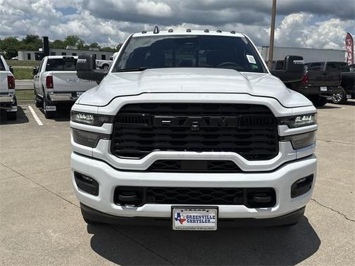 2025 RAM 3500 Big Horn Crew Cab 4x4 8' Box