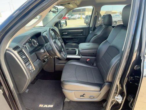 2016 RAM 1500 Sport