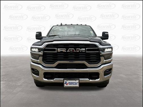 2025 RAM 2500 Tradesman Crew Cab 4x4 6'4' Box