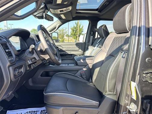 2025 RAM 2500 Limited Crew Cab 4x4 6'4' Box
