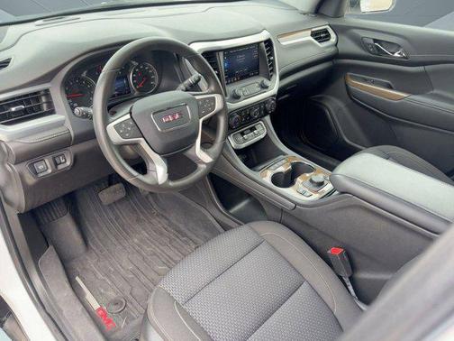 2023 GMC Acadia AWD SLE