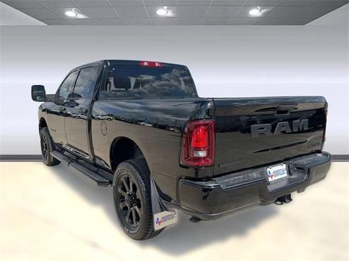 2025 RAM 2500 Big Horn Crew Cab 4x4 6'4' Box