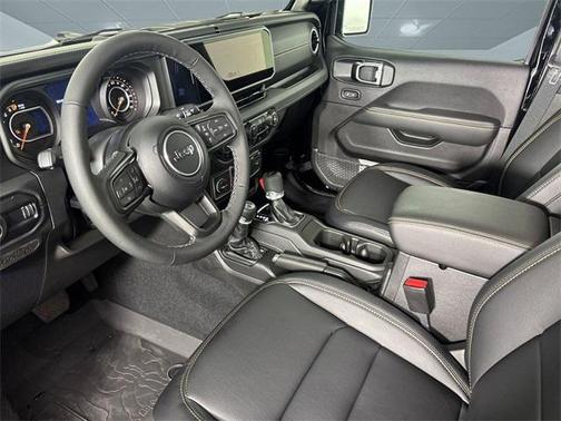 2025 Jeep Gladiator Sport S