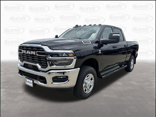 2025 RAM 2500 Tradesman Crew Cab 4x4 6'4' Box