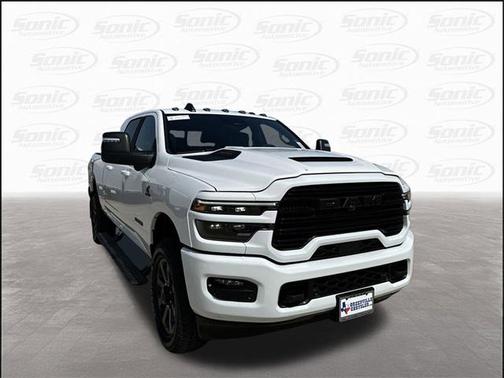 2025 RAM 2500 Laramie Crew Cab 4x4 6'4' Box