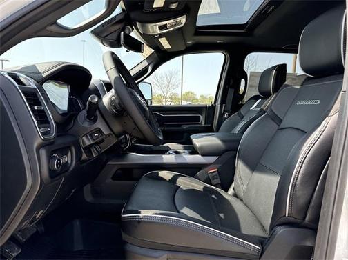 2025 RAM 2500 Laramie Crew Cab 4x4 6'4' Box
