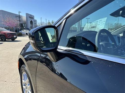 2025 Chrysler Pacifica L