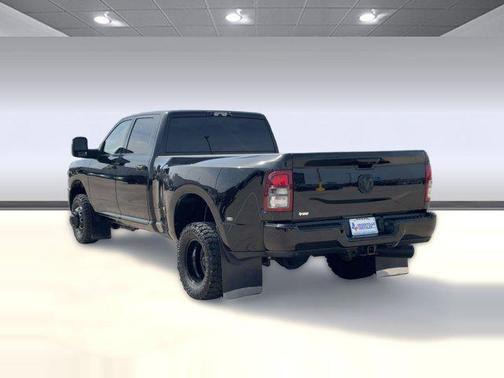 2024 RAM 3500 Big Horn Crew Cab 4x4 8' Box