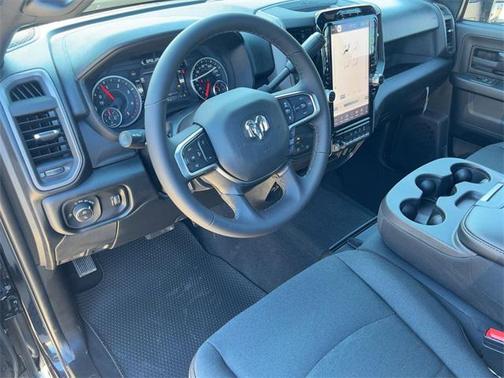 2026 RAM 3500 Tradesman Crew Cab 4x4 8' Box