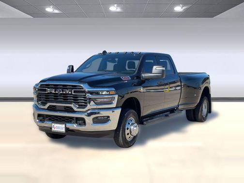 2026 RAM 3500 Tradesman Crew Cab 4x4 8' Box