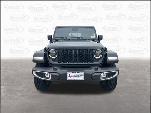 2025 Jeep Gladiator Sport S