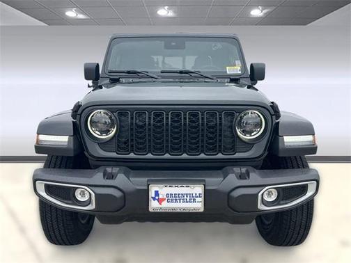 2025 Jeep Gladiator Sport S