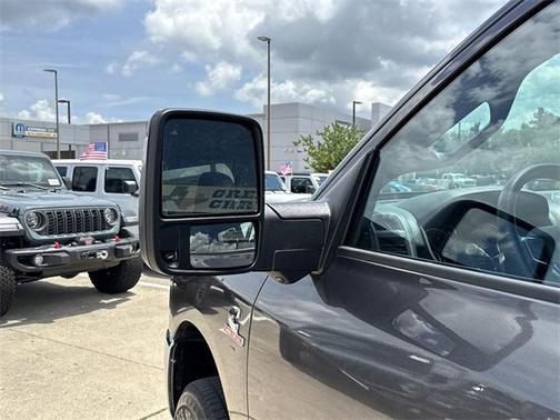 2025 RAM 2500 Tradesman Crew Cab 4x4 6'4' Box