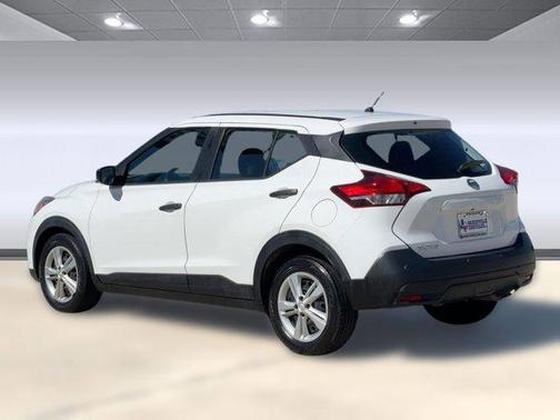 2020 Nissan Kicks S