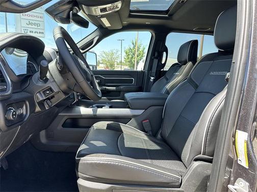 2025 RAM 2500 Laramie Crew Cab 4x4 6'4' Box
