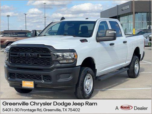 2024 RAM 2500 Tradesman Crew Cab 4x4 6'4' Box