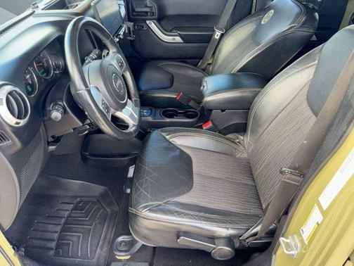 2013 Jeep Wrangler Unlimited Freedom Edition