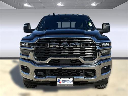 2025 RAM 2500 Tradesman Crew Cab 4x4 6'4' Box