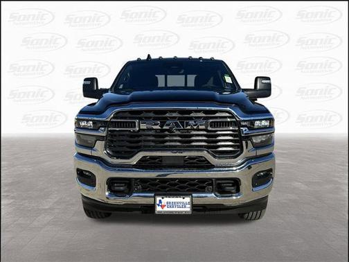 2025 RAM 2500 Tradesman Crew Cab 4x4 6'4' Box