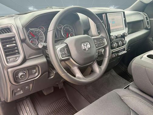 Bright White Clearcoat 2026 RAM 1500 Tradesman