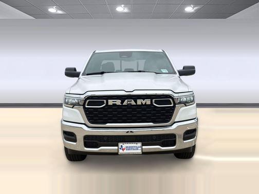Bright White Clearcoat 2026 RAM 1500 Tradesman