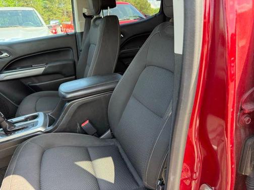 Cajun Red Tintcoat 2018 Chevrolet Colorado LT