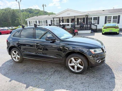 Black Metallic 2017 Audi Q5 2.0T Premium Plus