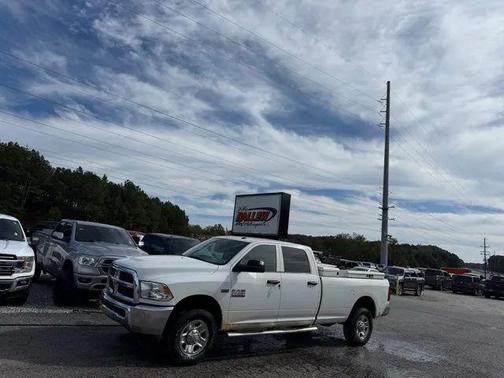 2017 RAM 2500 Tradesman Crew Cab 4x4 8' Box