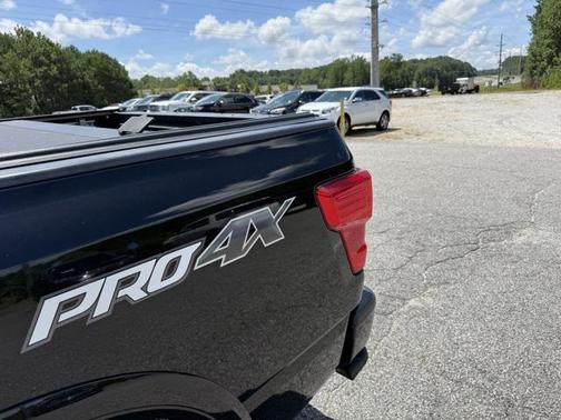 2018 Nissan Titan PRO-4X