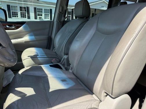 2011 Nissan Quest SL