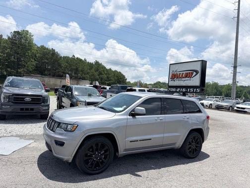 Billet Silver Metallic Clearcoat 2019 Jeep Grand Cherokee Altitude