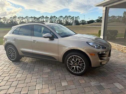 2016 Porsche Macan S