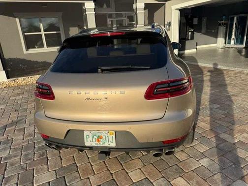 2016 Porsche Macan S