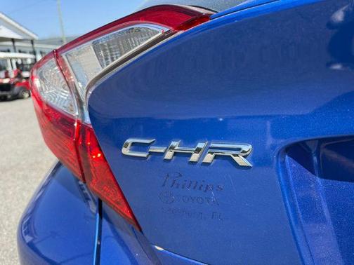 2018 Toyota C-HR XLE Premium