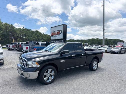 Brilliant Black Crystal Pearlcoat 2016 RAM 1500 Lone Star